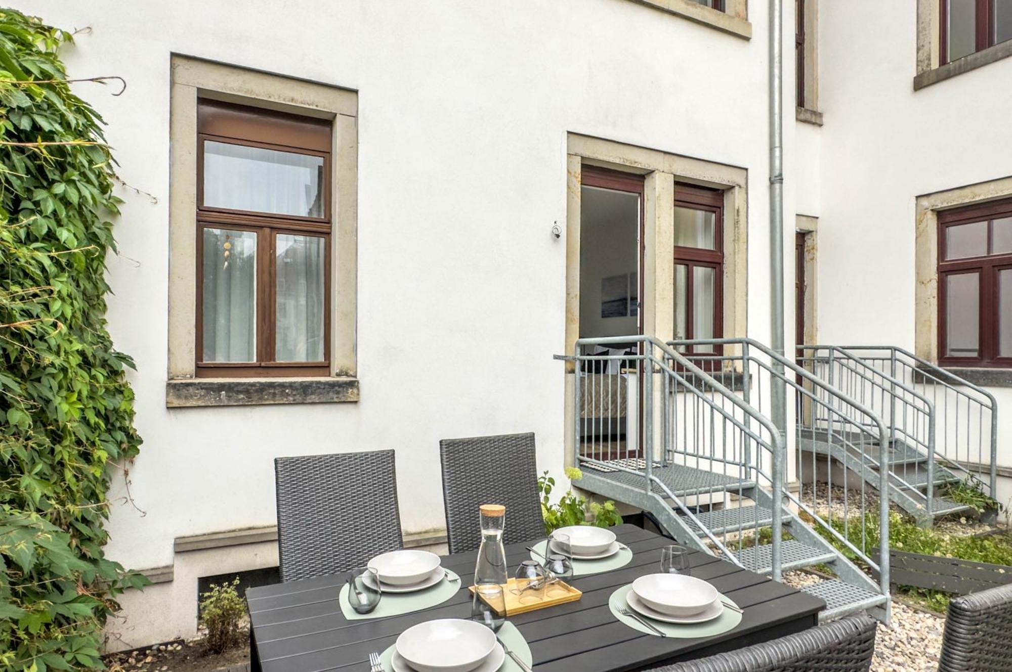 Design 2R Apartment Dresden Neustadt - Garten - Elbnahe - Airport Buitenkant foto